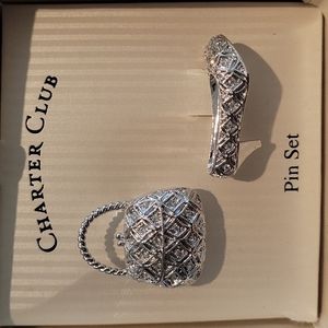 Charter club pin set